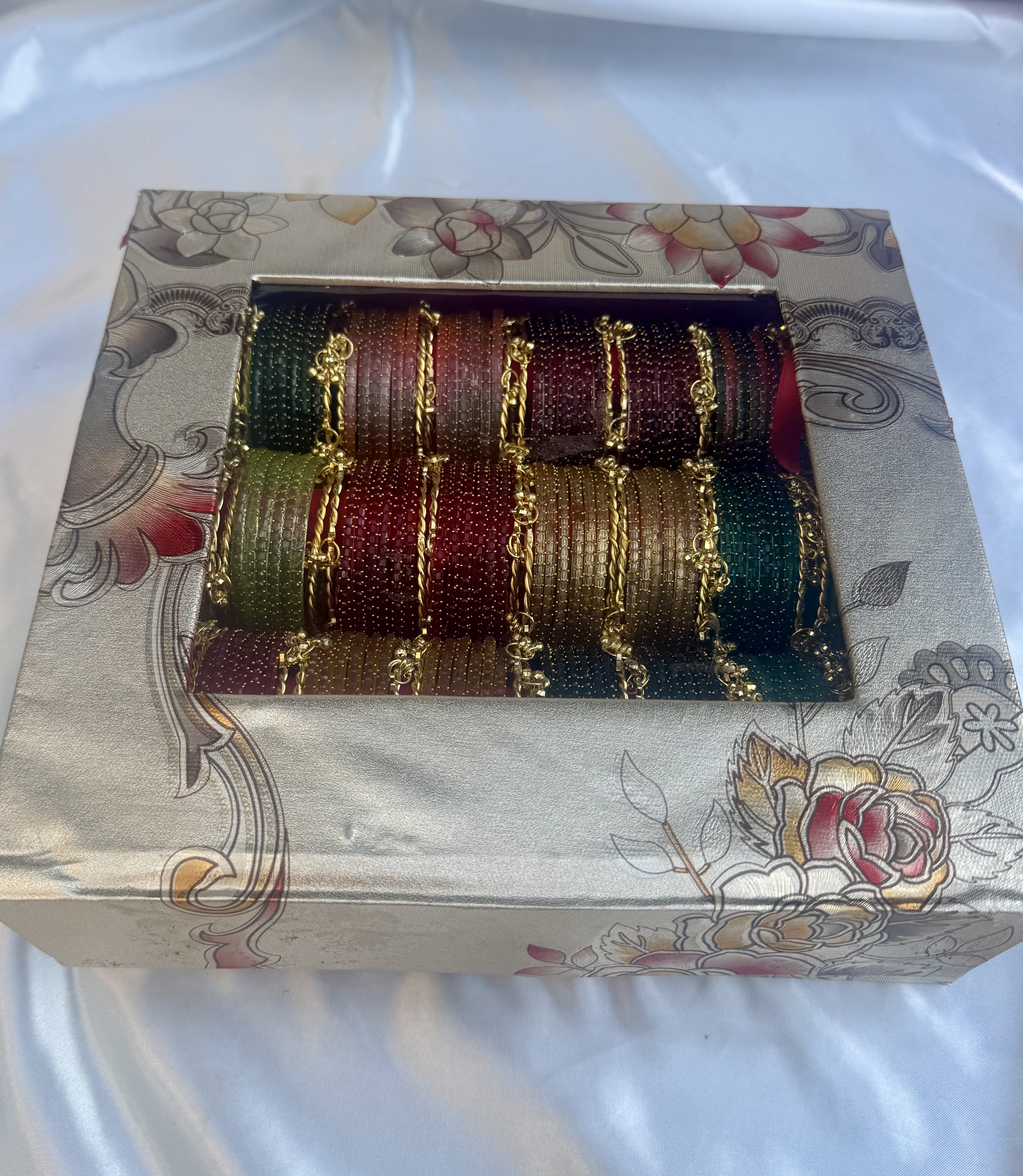 Kashmiri Glass Bangles Giftbox – 12 Kleuren Met Ghungroo | Complete Set - 2.2